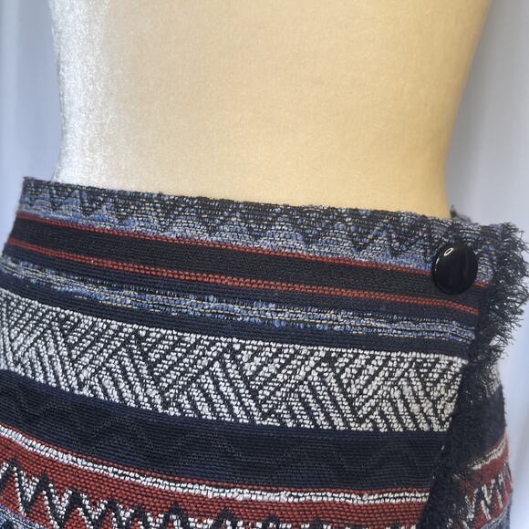 Sam Edelman Aztec Wrap Mini Skirt Prairie Dreamer Size 2 - Picture 3 of 12
